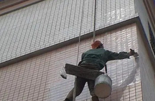 乌海市卫生间漏水维修公司分享下乌海市外墙防水的必要性。